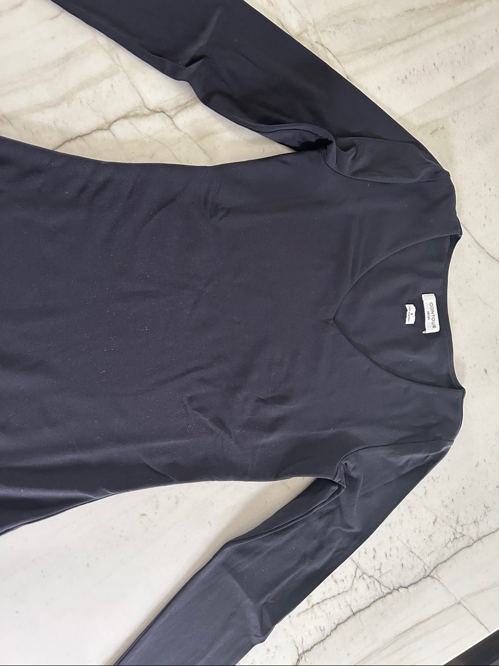 Aritzia Long Sleeve V-Neck Top in Black